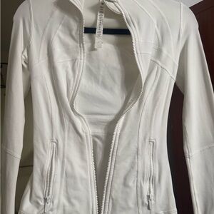 Lululemon define jacket white size 0 fair condition
